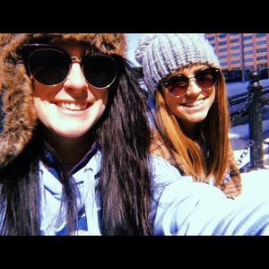 Meet your Posher, Lauryn